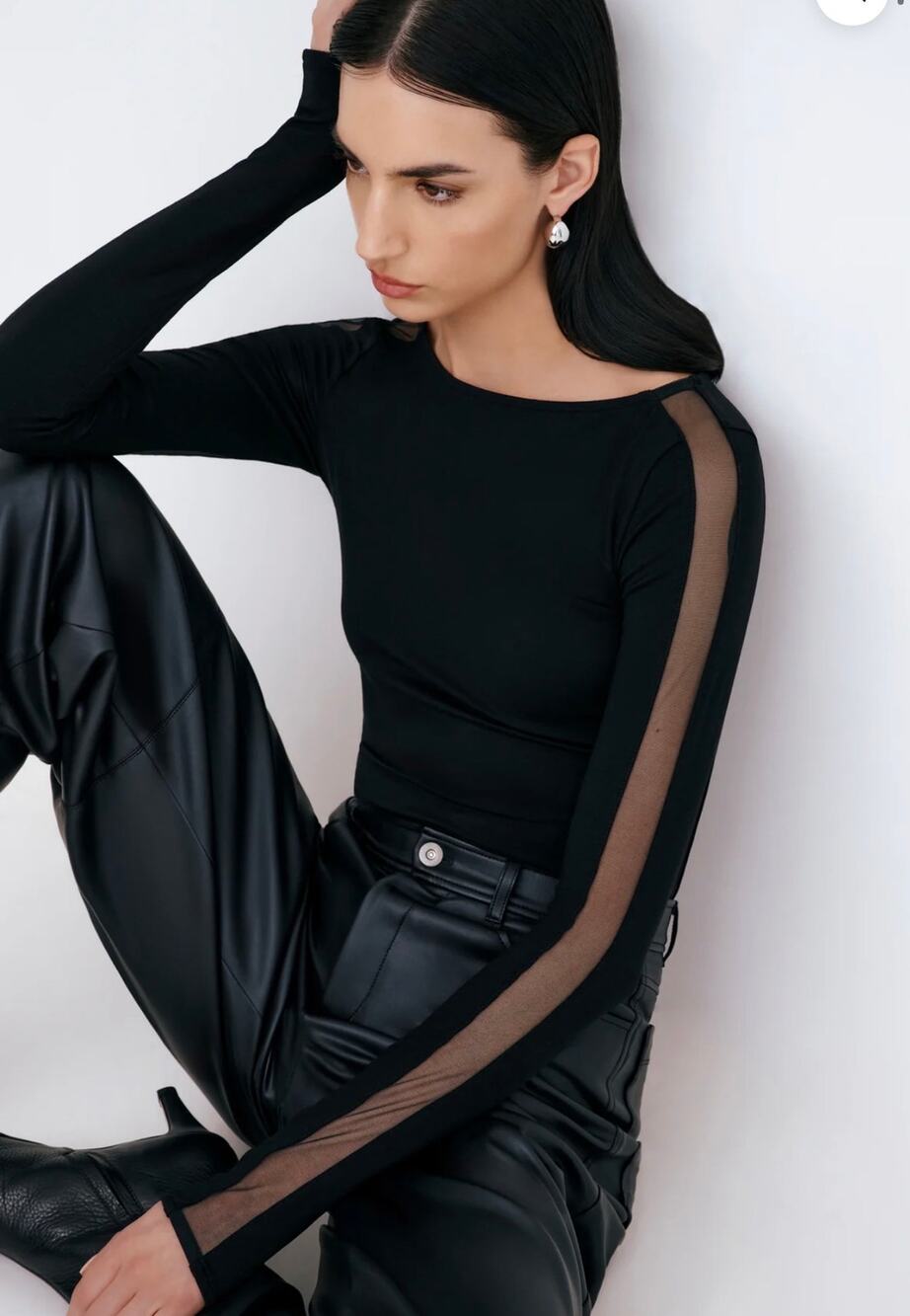 Marcella NYC Illa Long Mesh Sleeve European Jersey Boat Neck Top Black Size S
